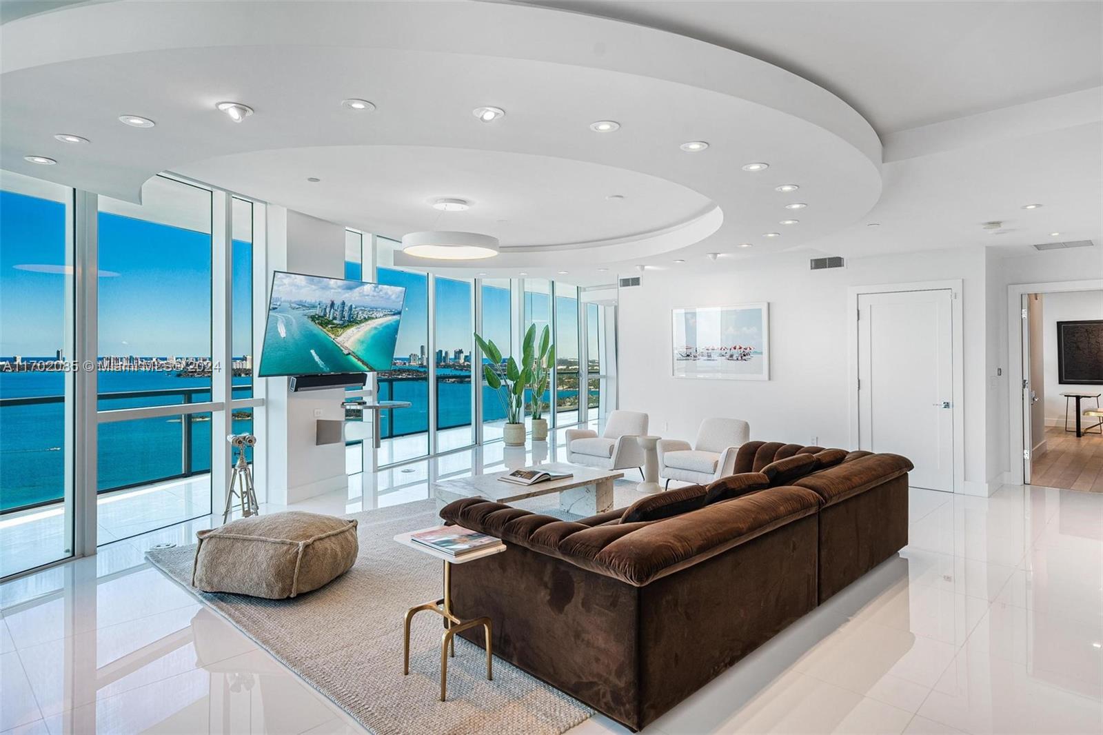 ONYX ON THE BAY CONDO - Residential
