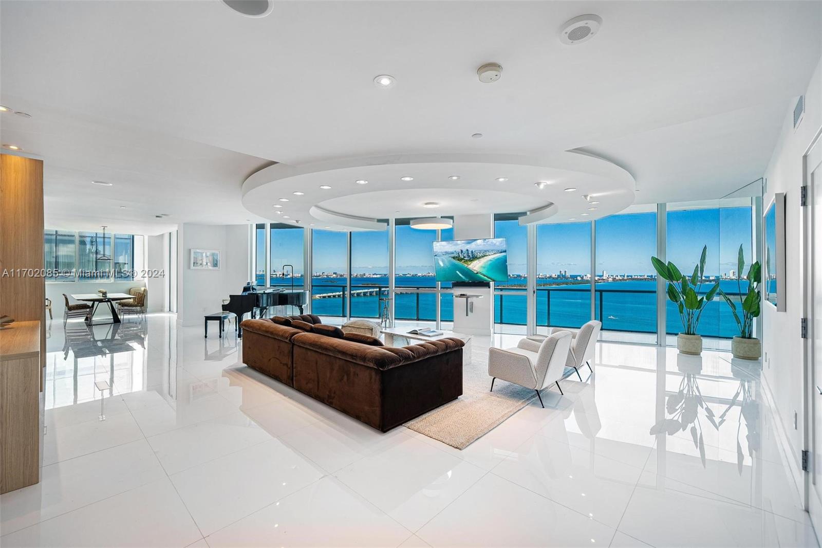 ONYX ON THE BAY CONDO - Residential