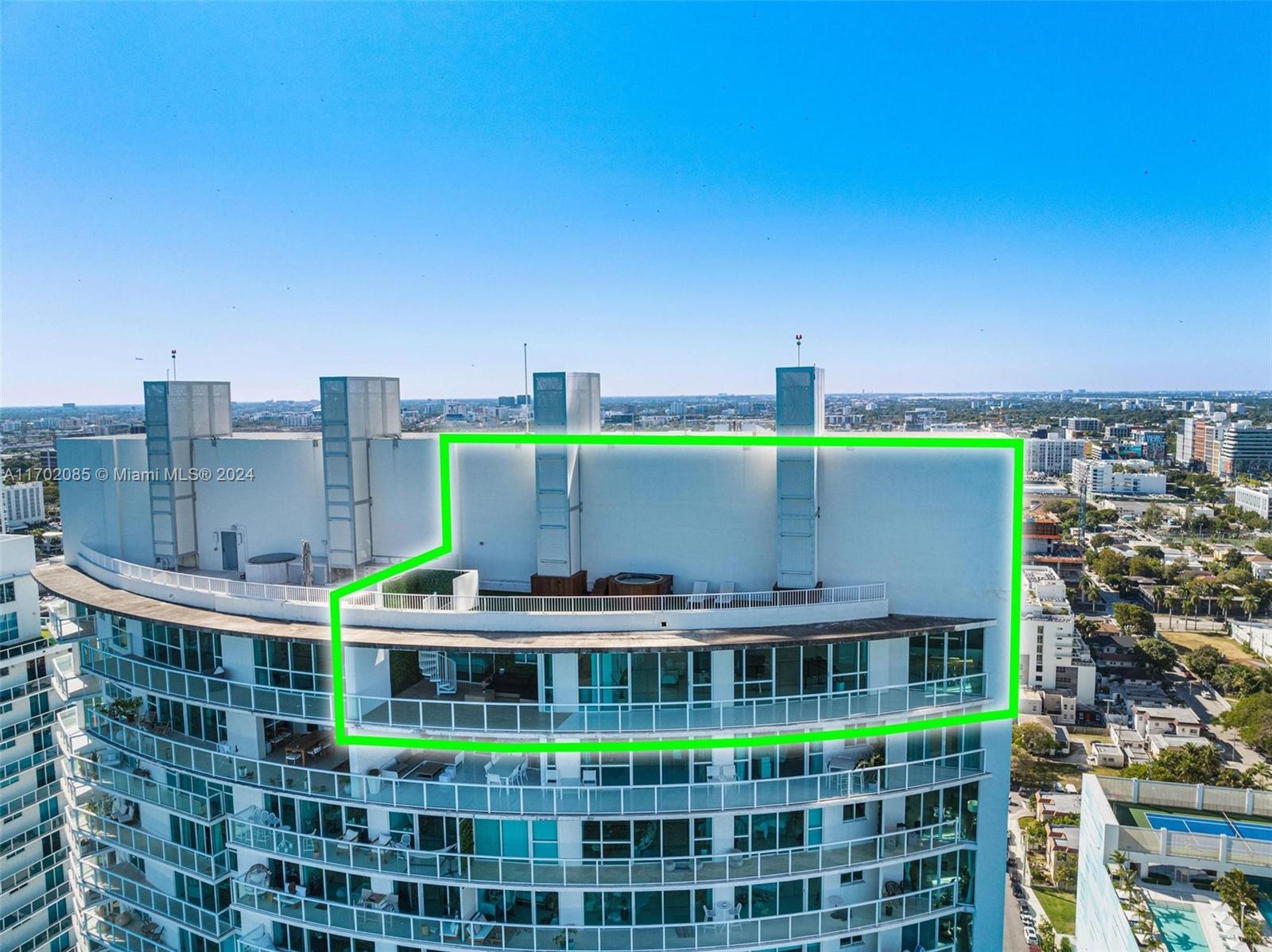 ONYX ON THE BAY CONDO - Residential