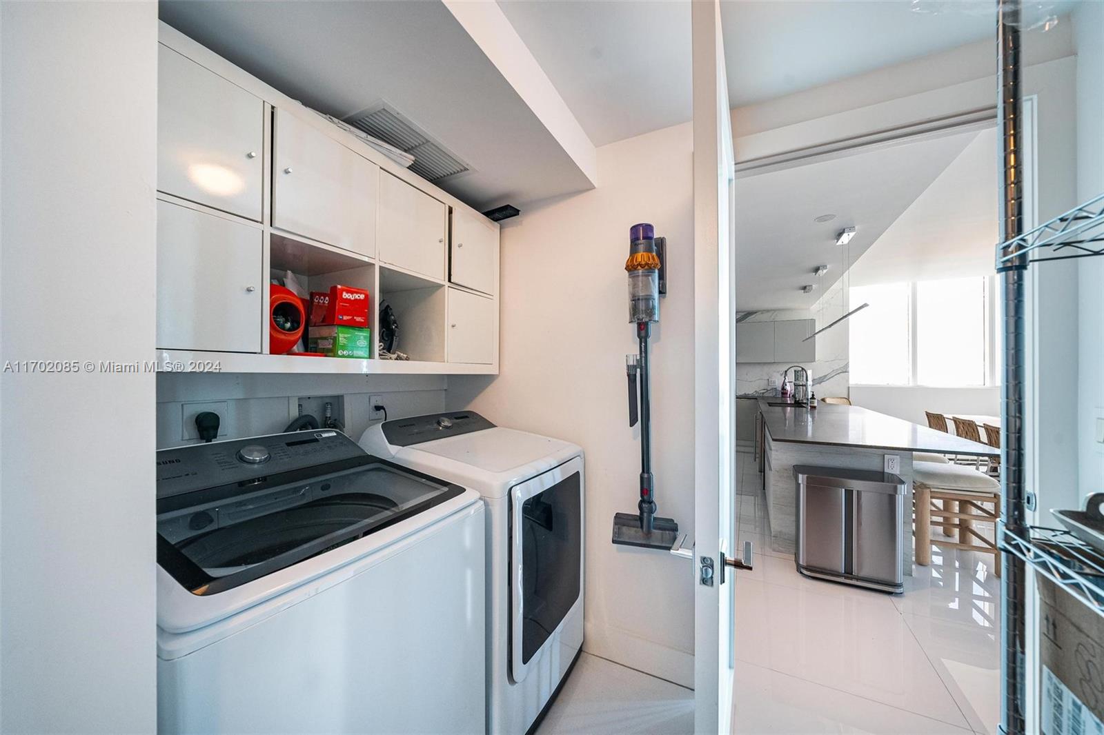ONYX ON THE BAY CONDO - Residential