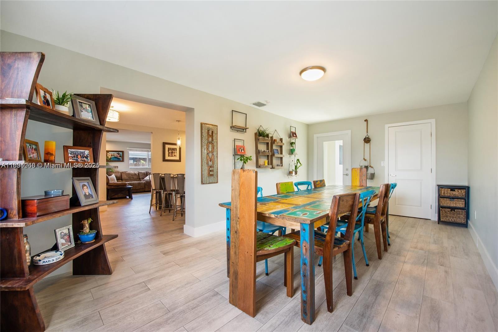 CORAL VILLAS REV - Residential Lease
