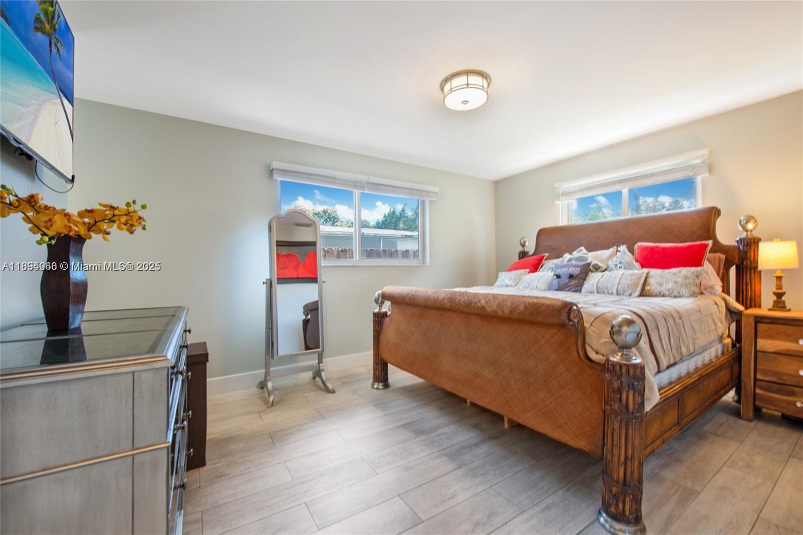 CORAL VILLAS REV - Residential Lease