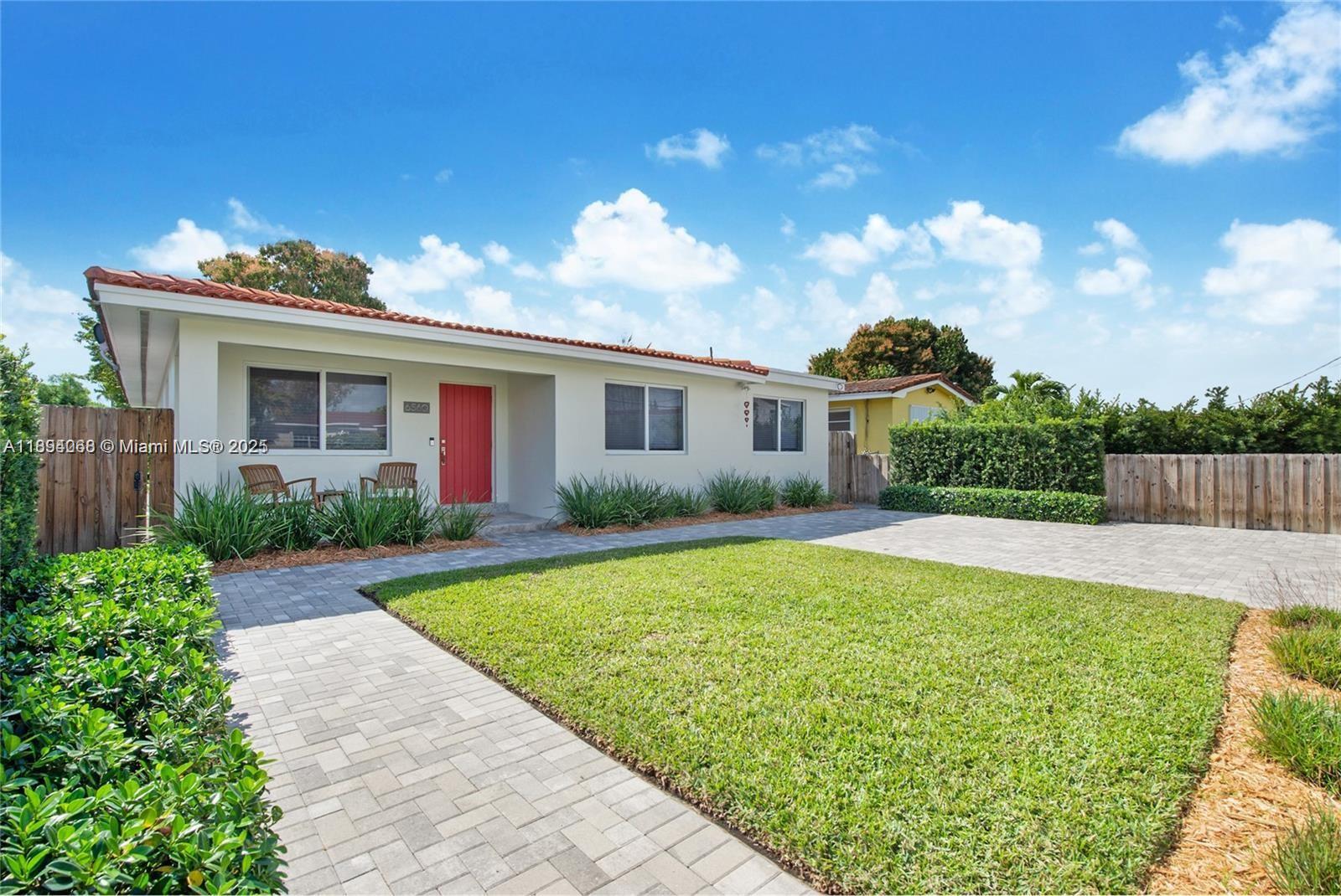 CORAL VILLAS REV - Residential Lease