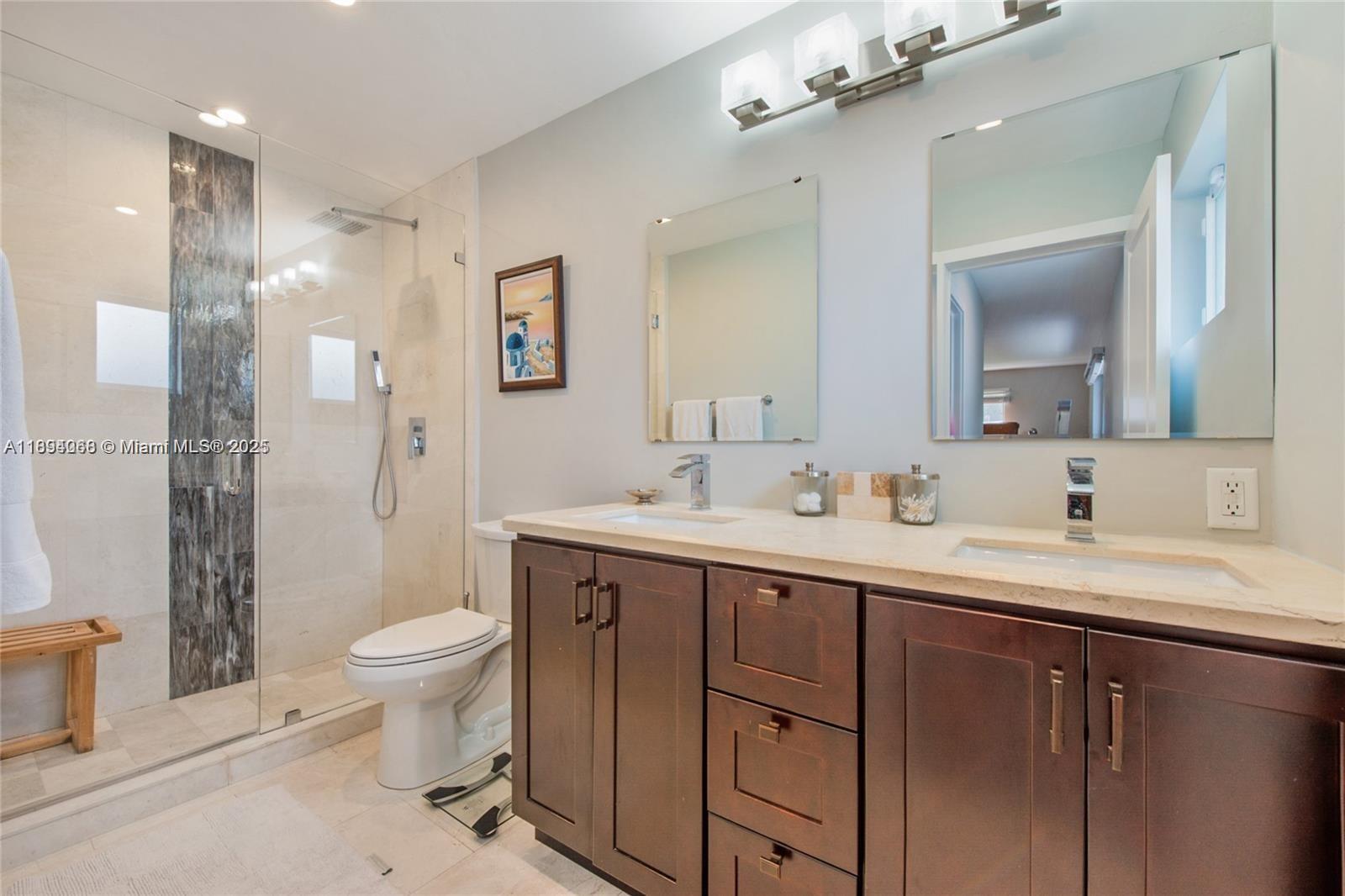 CORAL VILLAS REV - Residential Lease