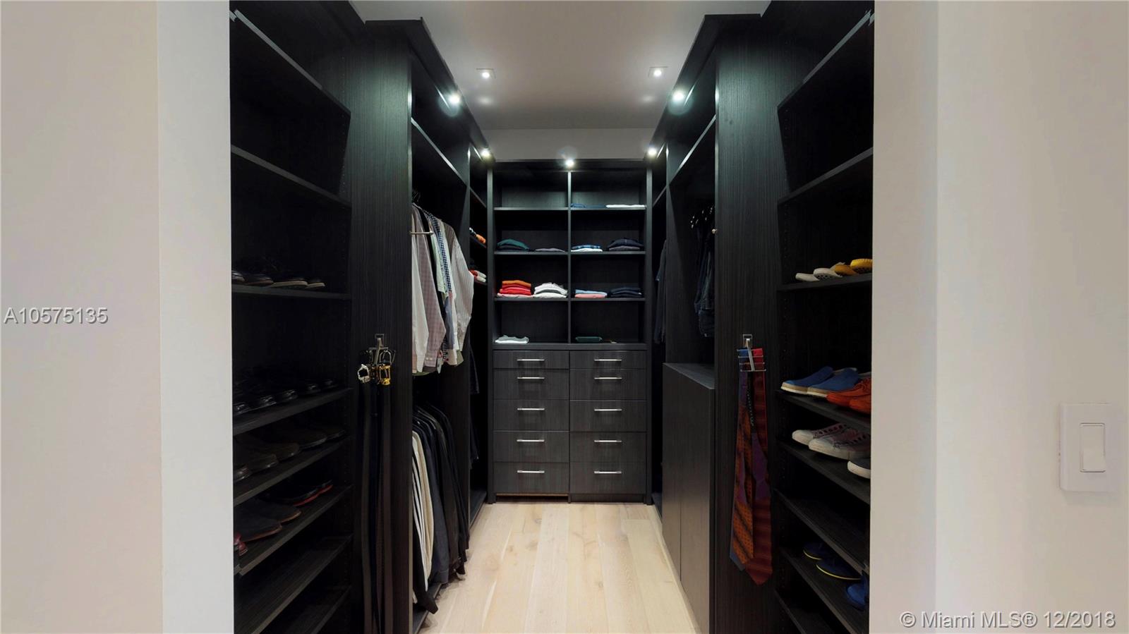 DORONNE ESTATES - Residential