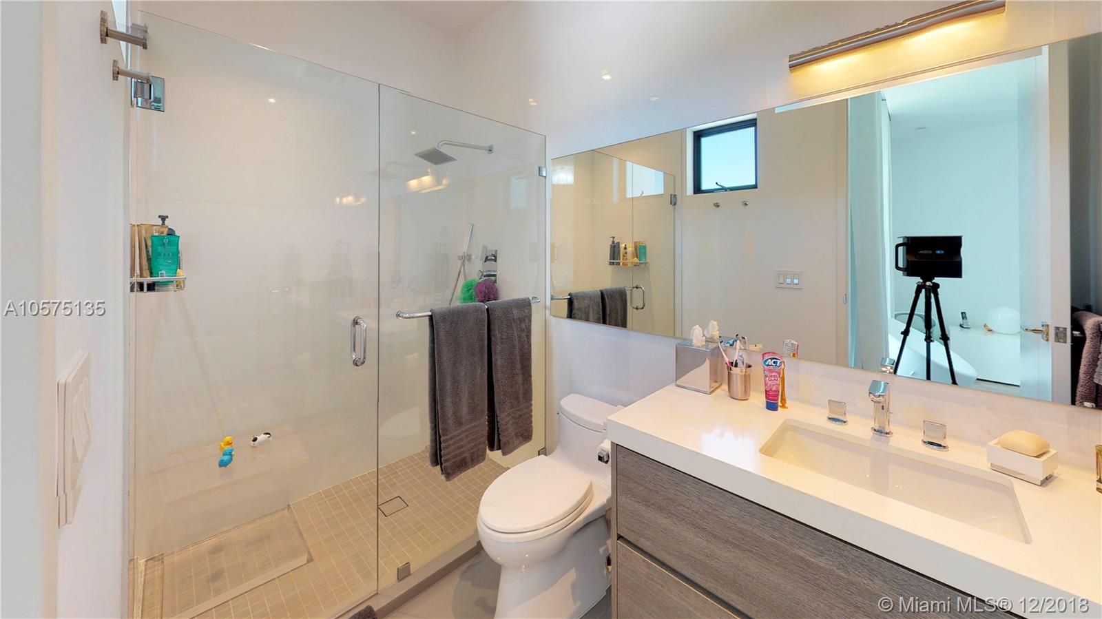 DORONNE ESTATES - Residential