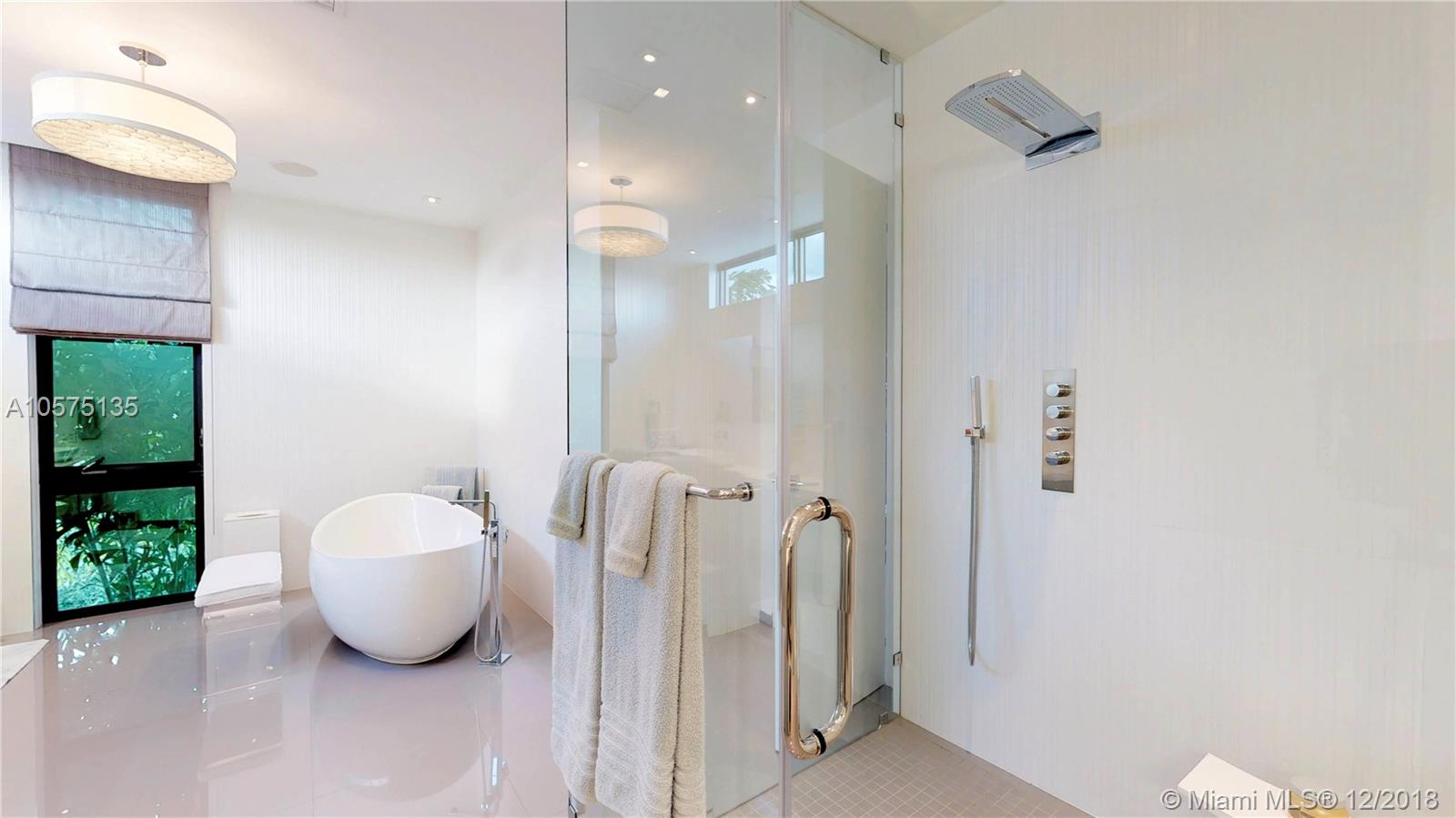 DORONNE ESTATES - Residential