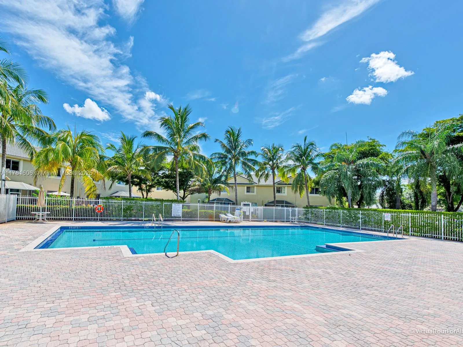 Weston, Florida 33327, United States, 2 Bedrooms Bedrooms, ,3 BathroomsBathrooms,Residential,Active,90466