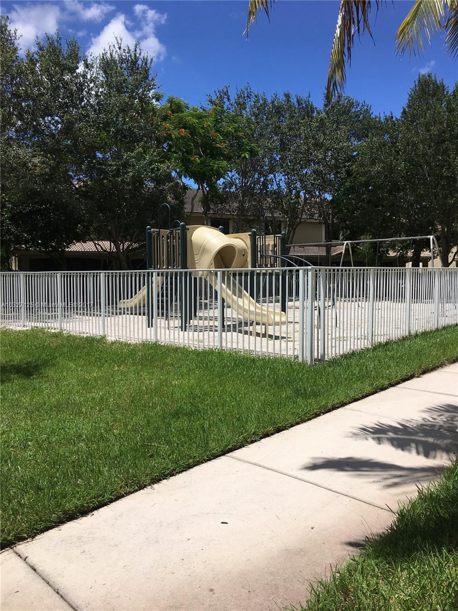 Courtyard at the Grove - Residential Lease