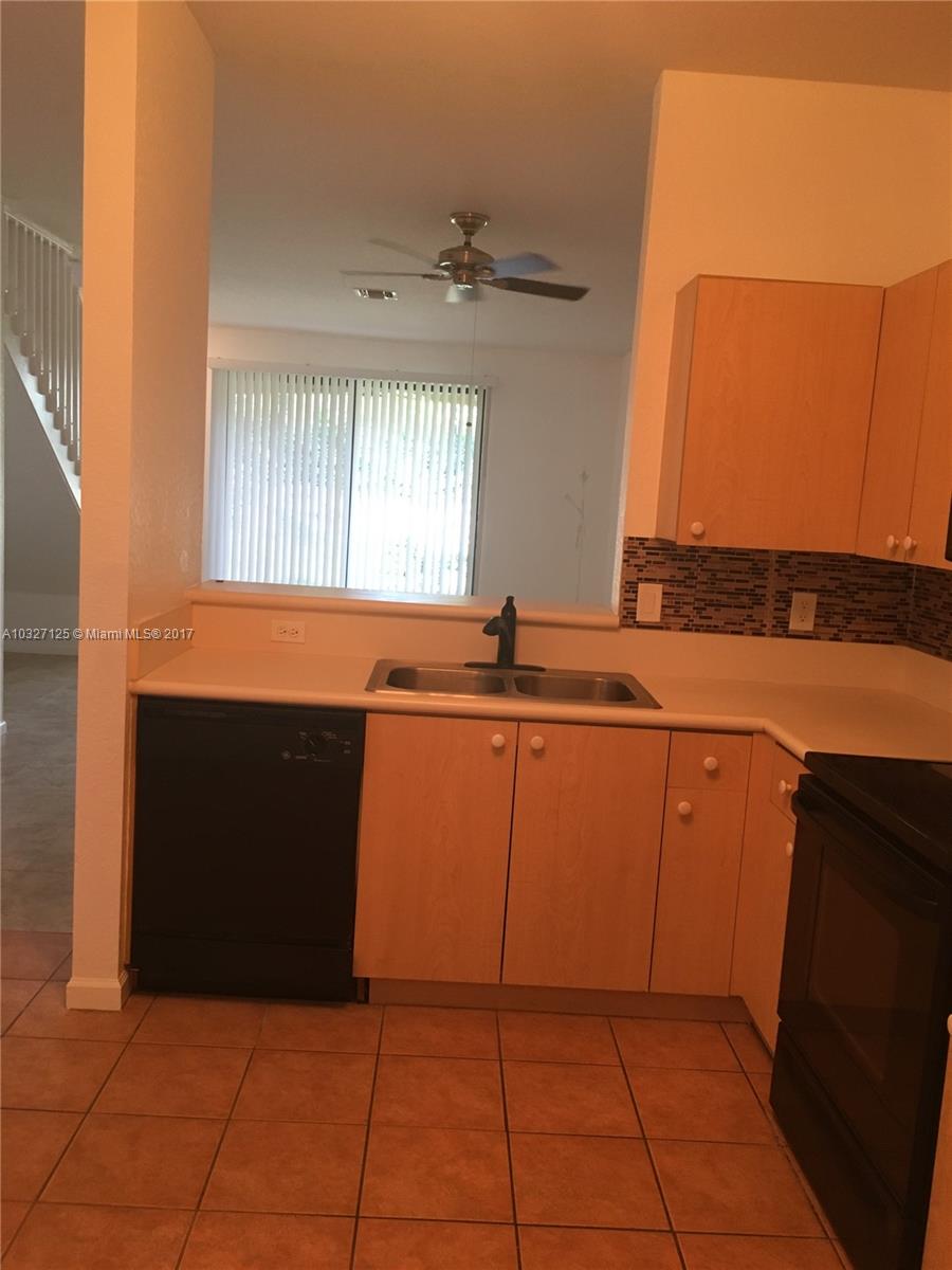 Courtyard at the Grove - Residential Lease