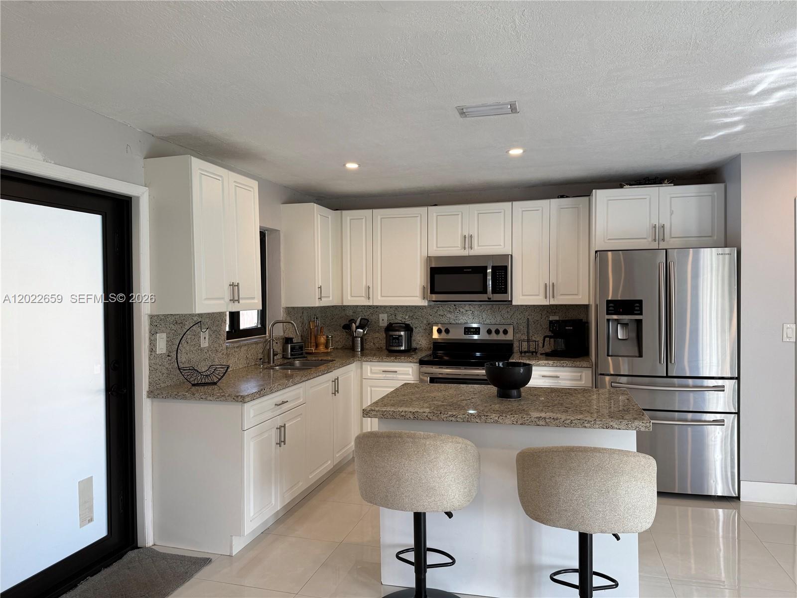 FLORAL HEIGHTS 1ST ADD - Residential