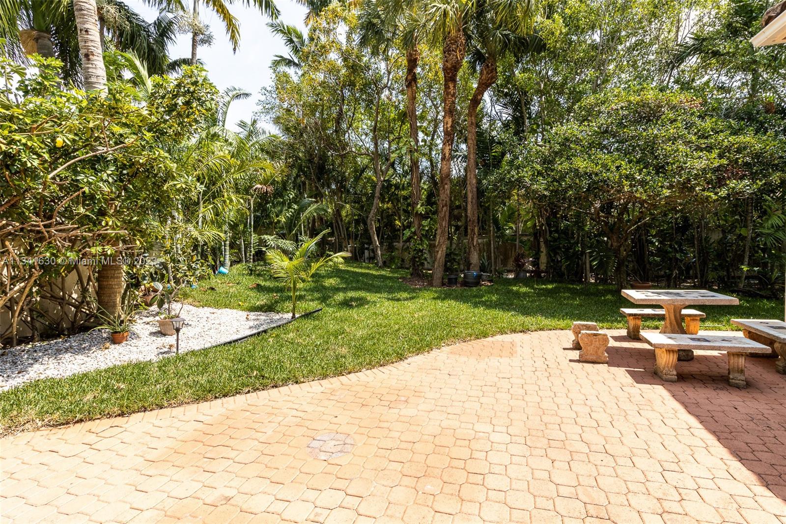 HERON BAY FOUR - Residential