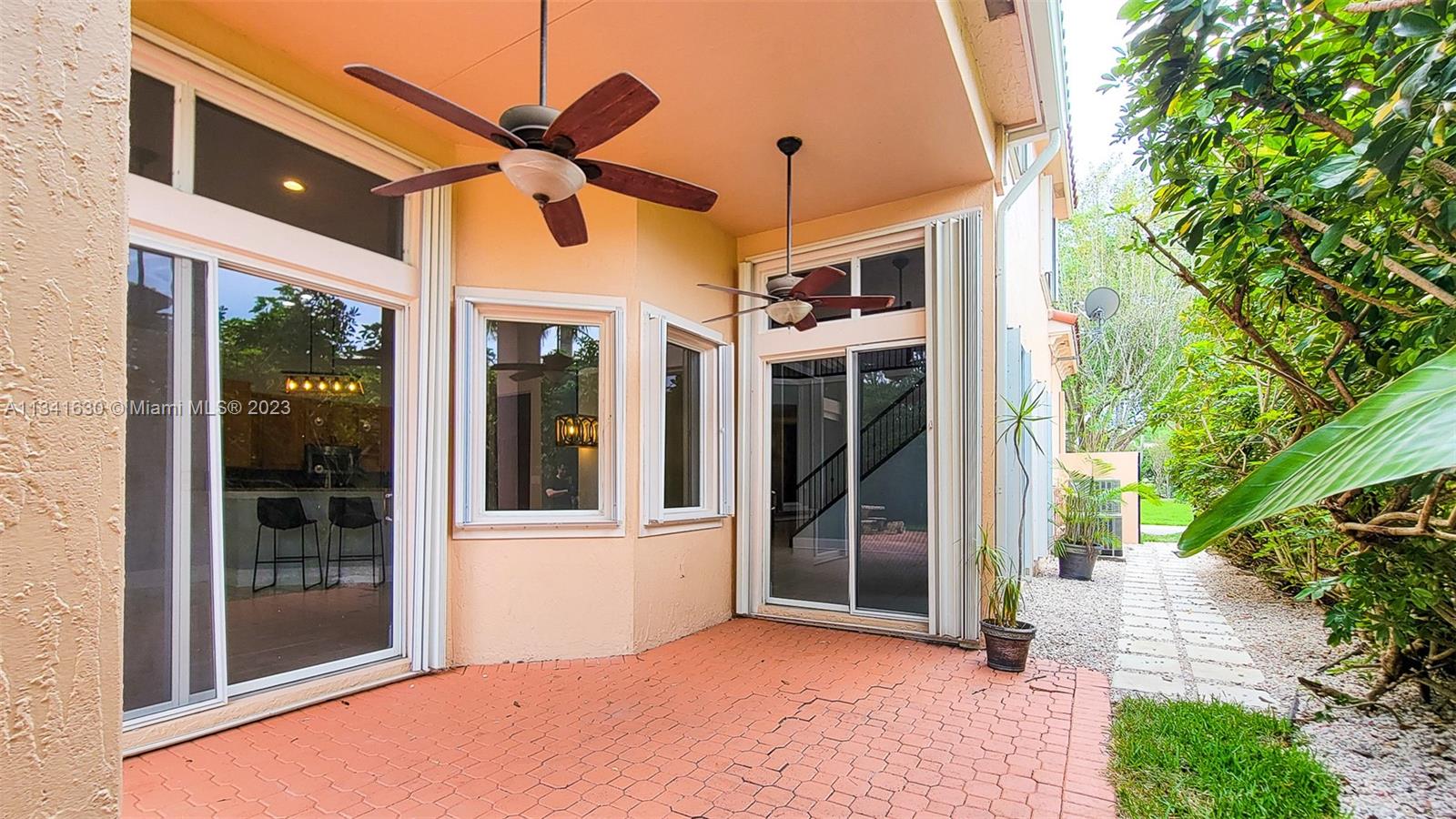 HERON BAY FOUR - Residential