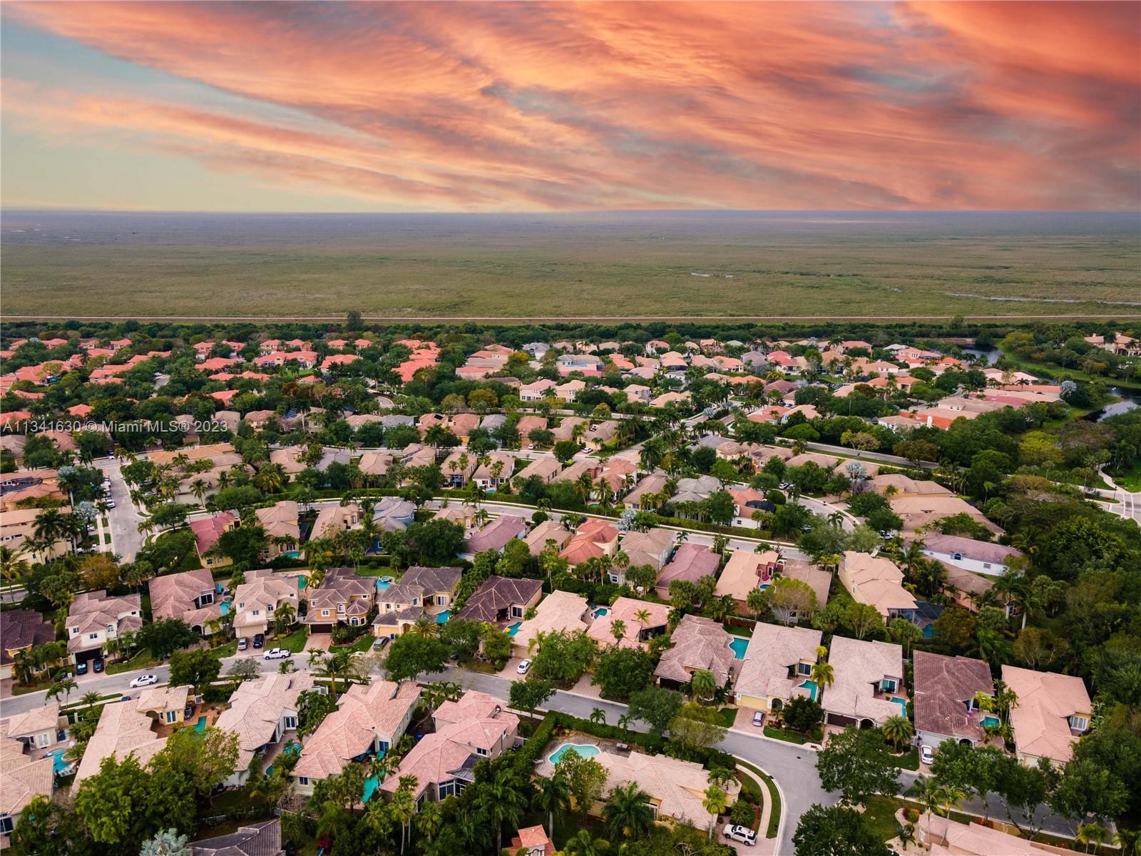 HERON BAY FOUR - Residential