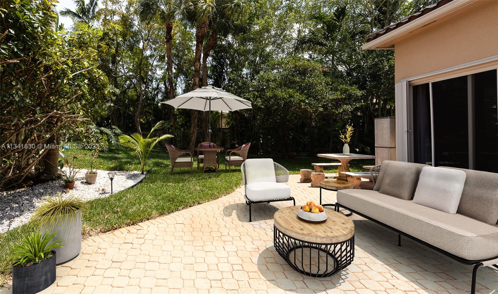 HERON BAY FOUR - Residential