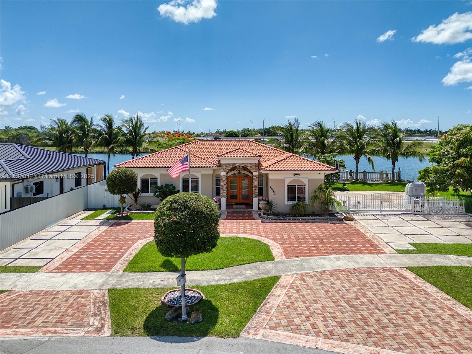 COURT ORDERED SALE! -- 3 bedroom 2 bathroom newly built in 2016 with 162’ on a beautiful wide lake. With .36 acres the oversized lot provides tons of space for outdoor recreation and entertaining and room for a pool. Beautiful circular driveway plus a large concrete pad that is perfect for storing boats or RV’s. No HOA. Great family home.
**In connection with a Bankruptcy Trustee Sale. Property is sold "As-Is, Where-Is" with no representations, guarantees or warranties of any kind. Buyer's Must Do Their Own Due Diligence**
