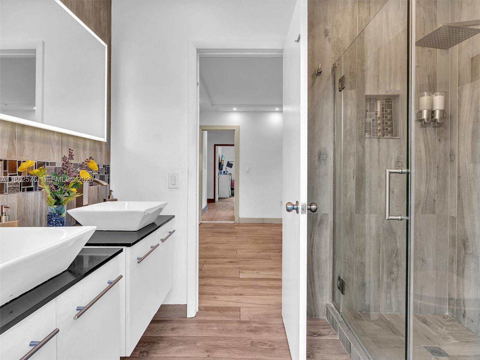 HIGHLAND LAKES SEC 2 - Residential