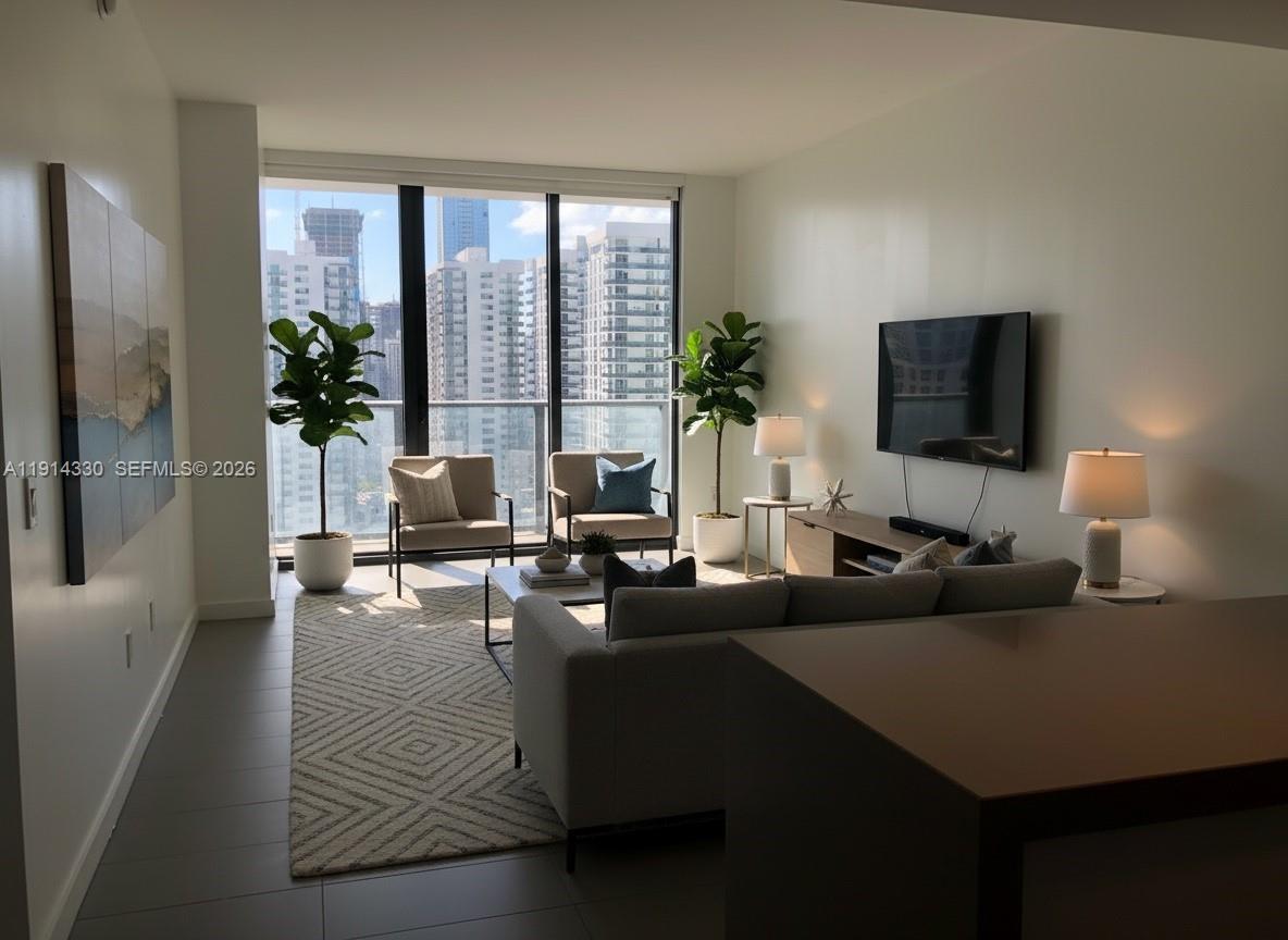 CANVAS CONDO - Residential