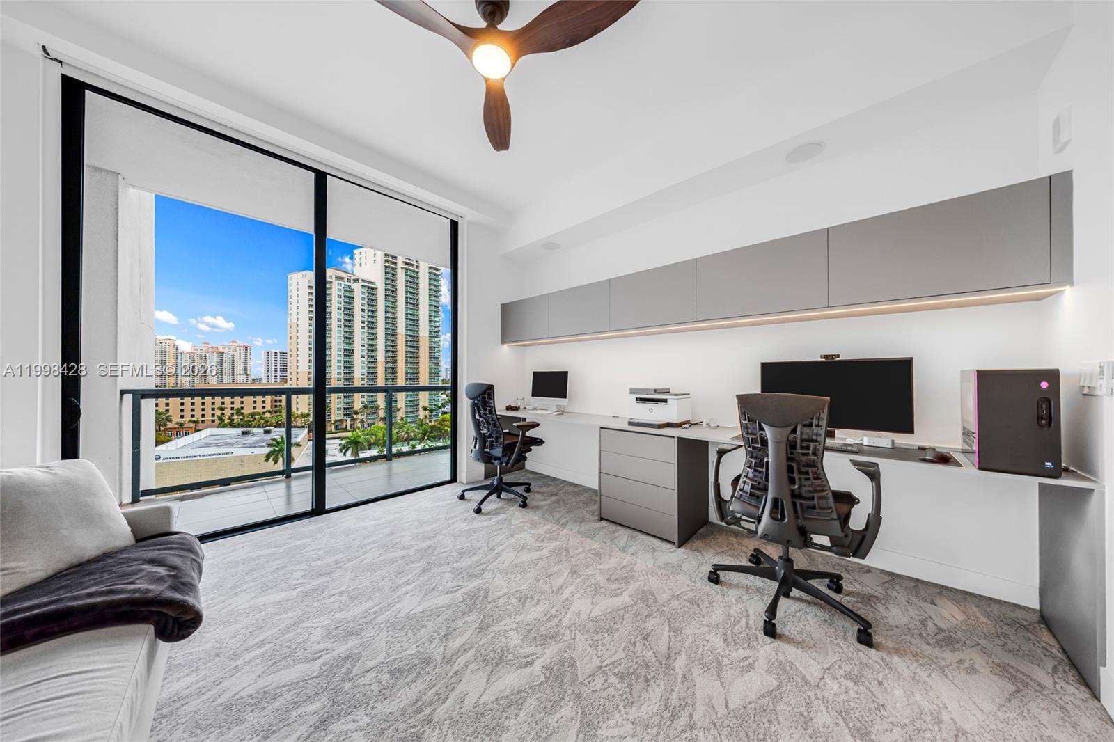 ECHO CONDO - Residential