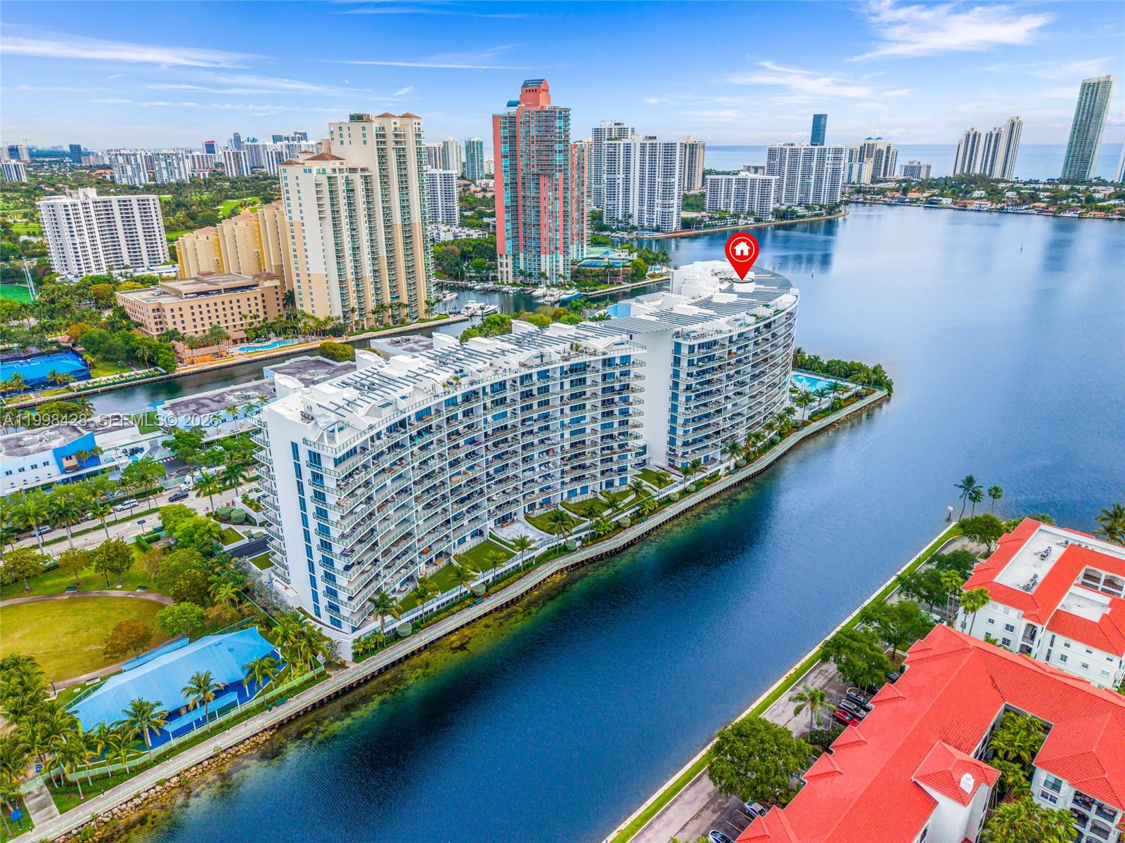 ECHO CONDO - Residential