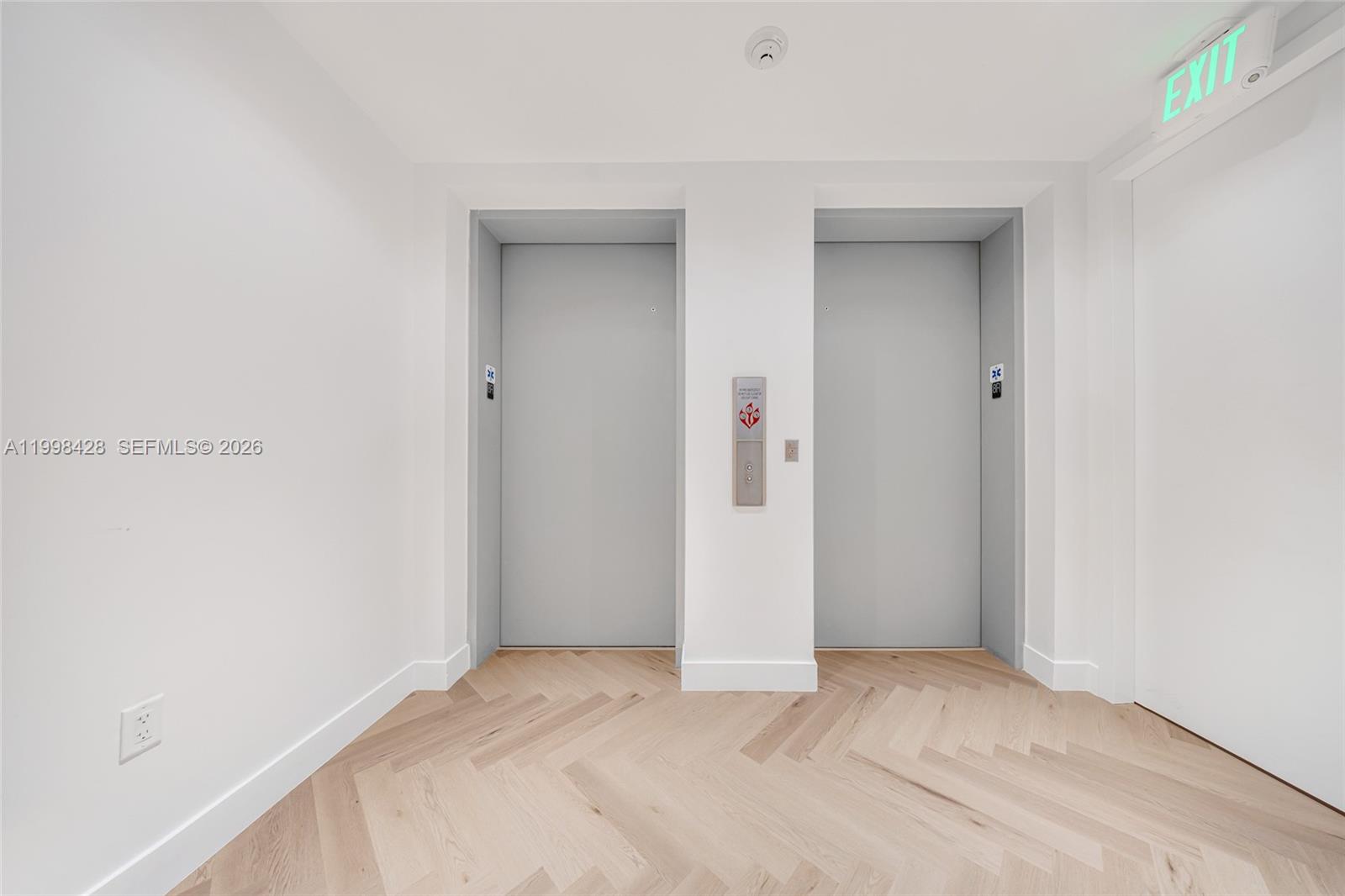 ECHO CONDO - Residential