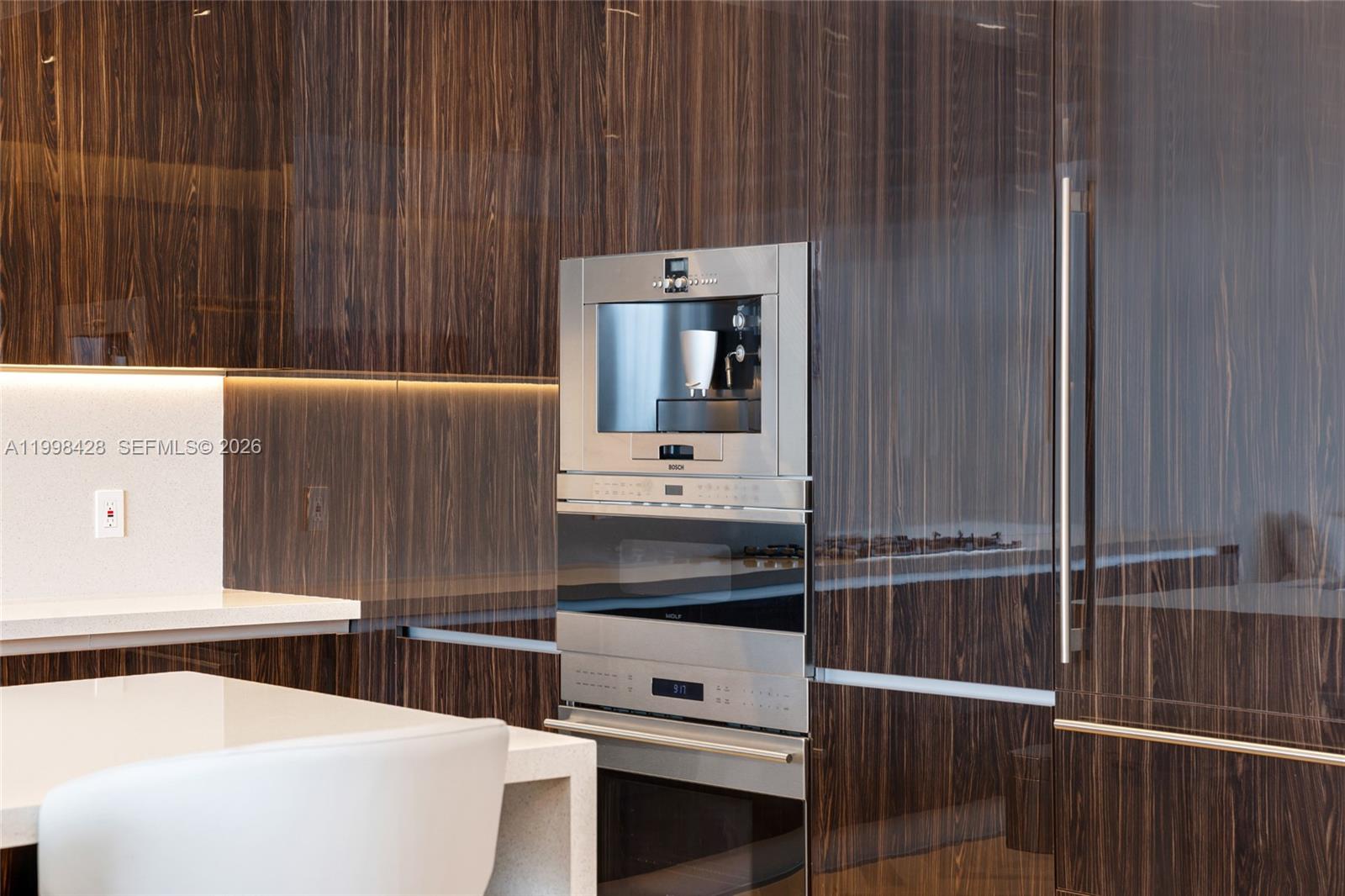 ECHO CONDO - Residential