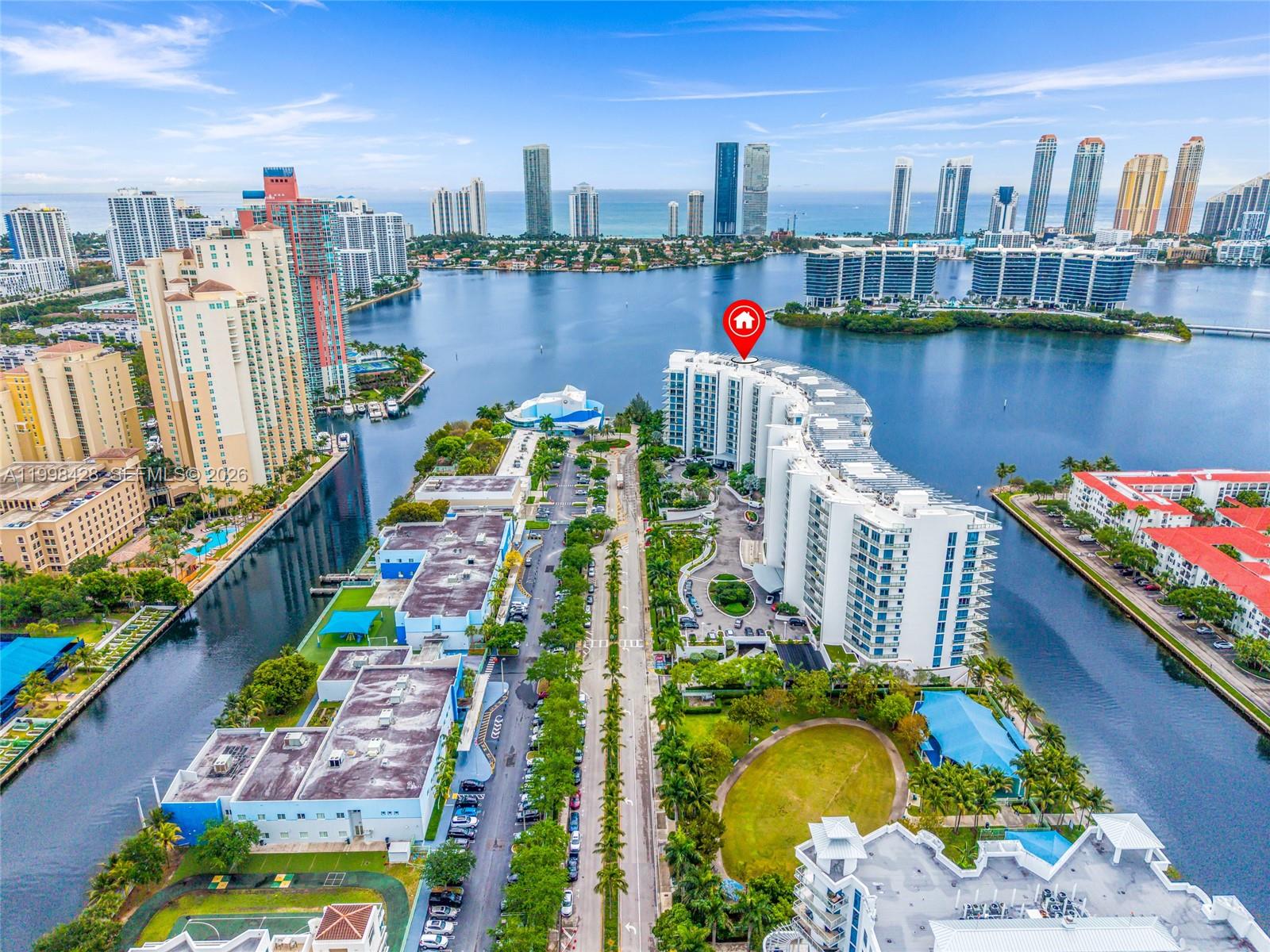 ECHO CONDO - Residential