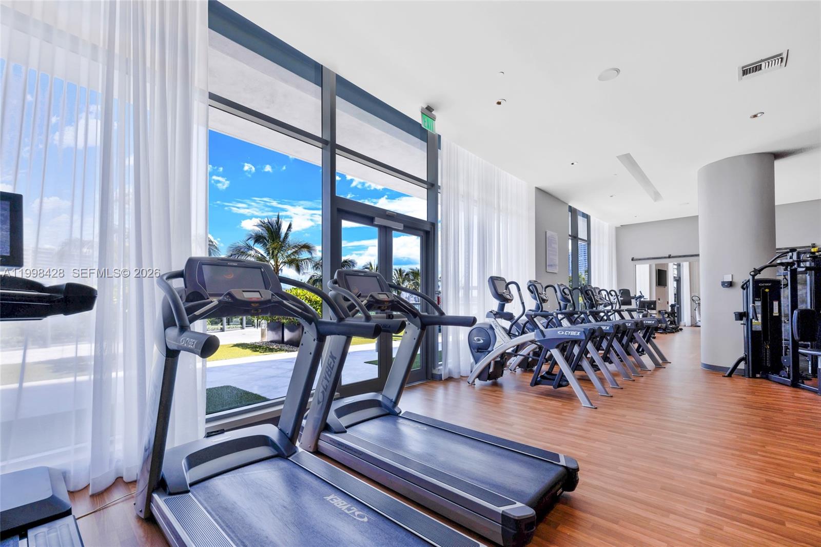 ECHO CONDO - Residential