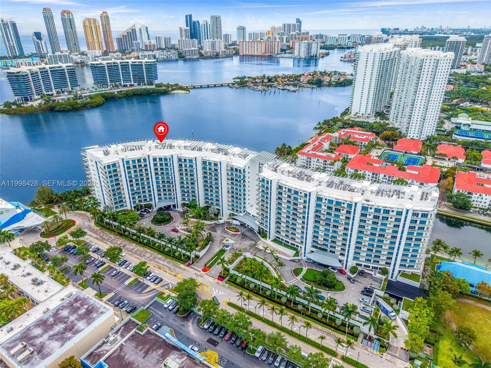 ECHO CONDO - Residential