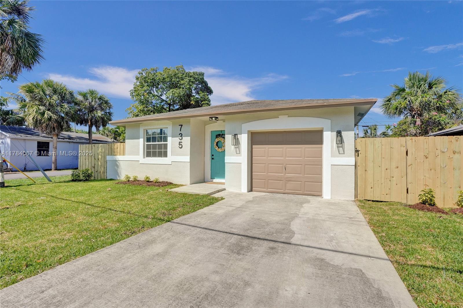 735 NW 19th Ave