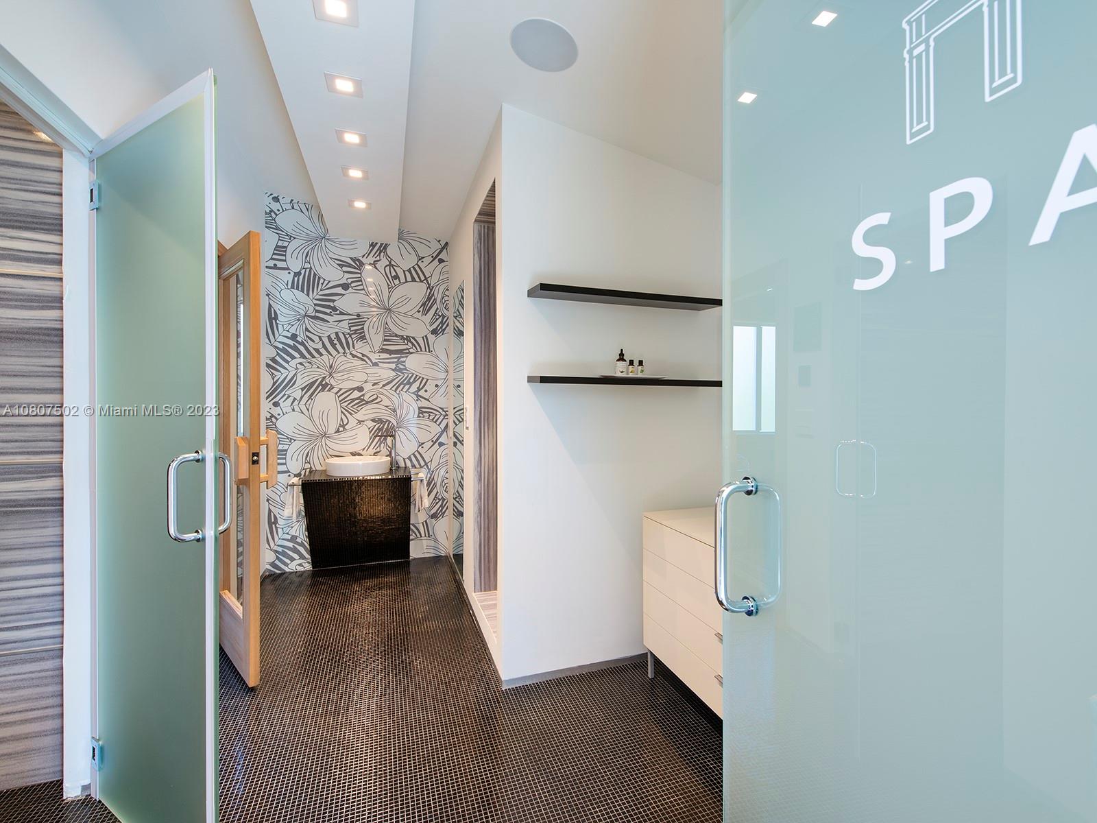 NAUTILUS ADDN - Residential