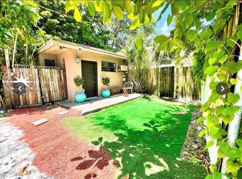 240 Hibiscus Dr B Miami Springs FL 33166