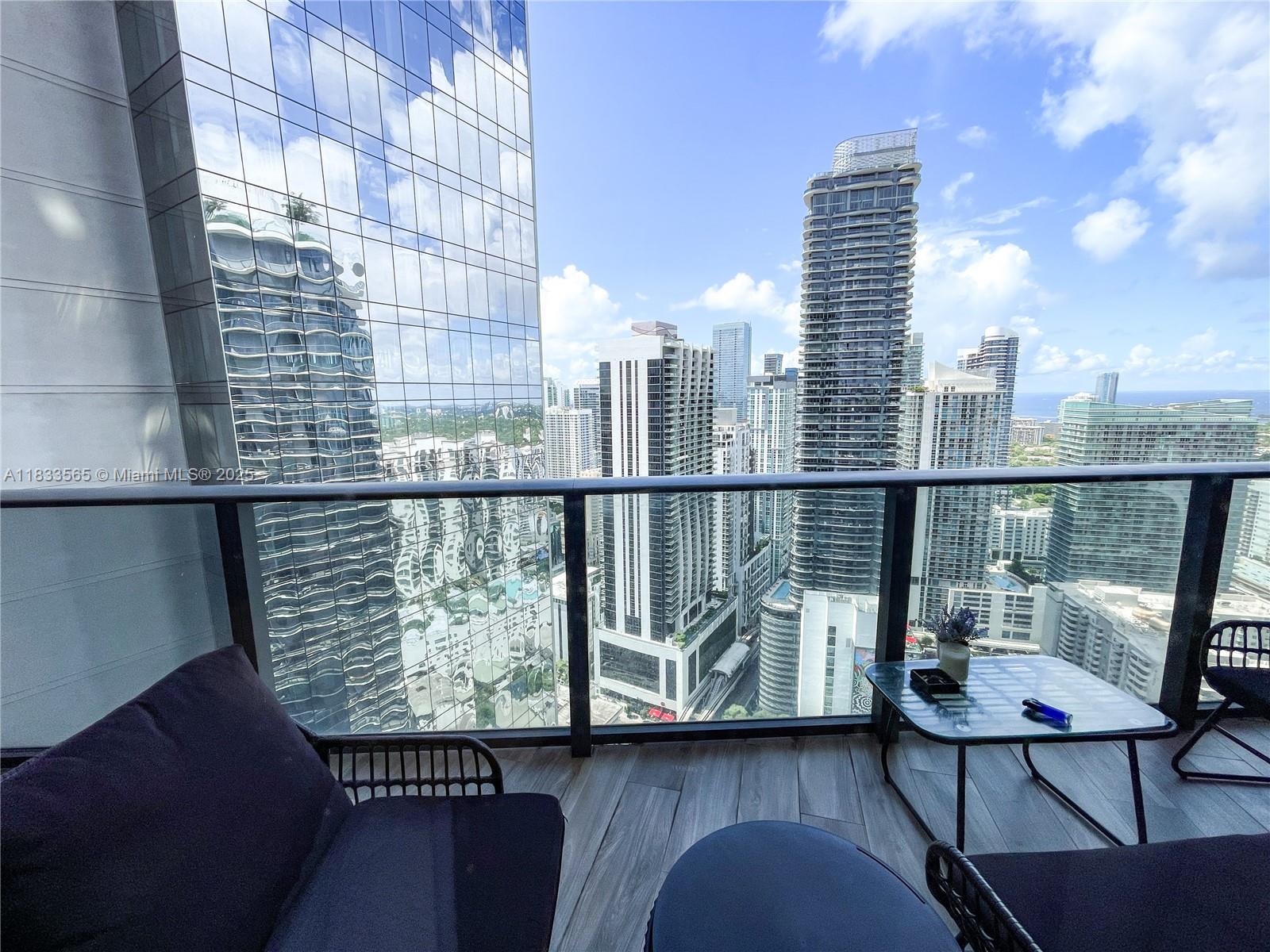 801 SMA RESIDENCES CONDO - Residential