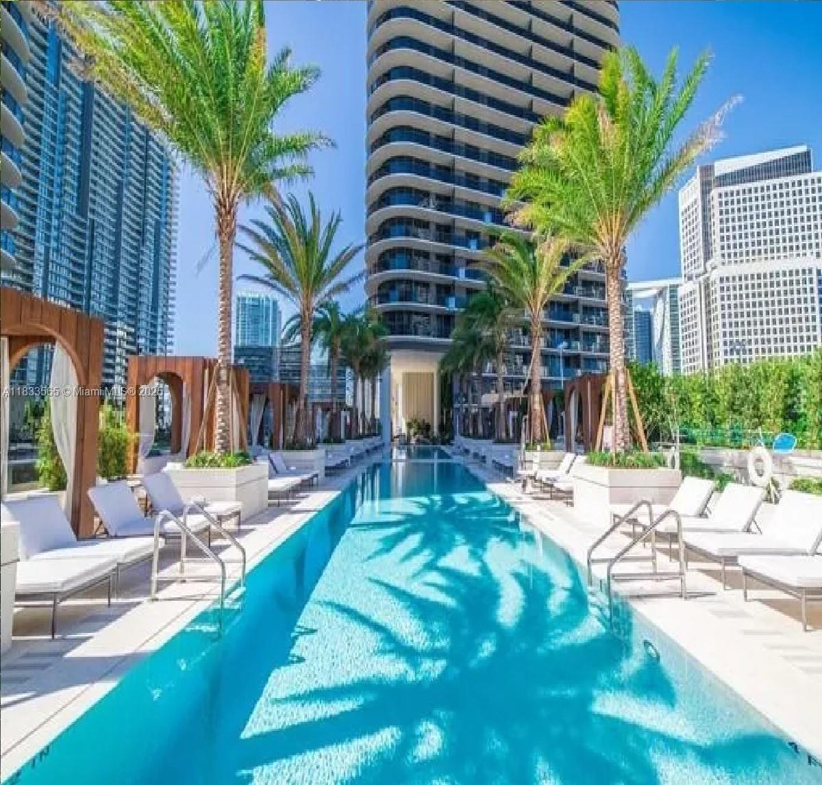 801 SMA RESIDENCES CONDO - Residential