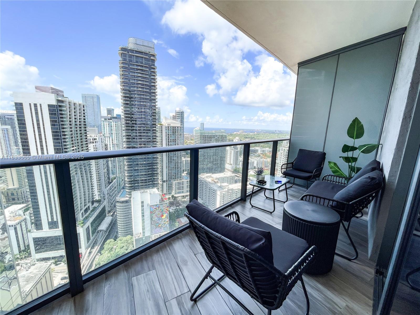 801 SMA RESIDENCES CONDO - Residential