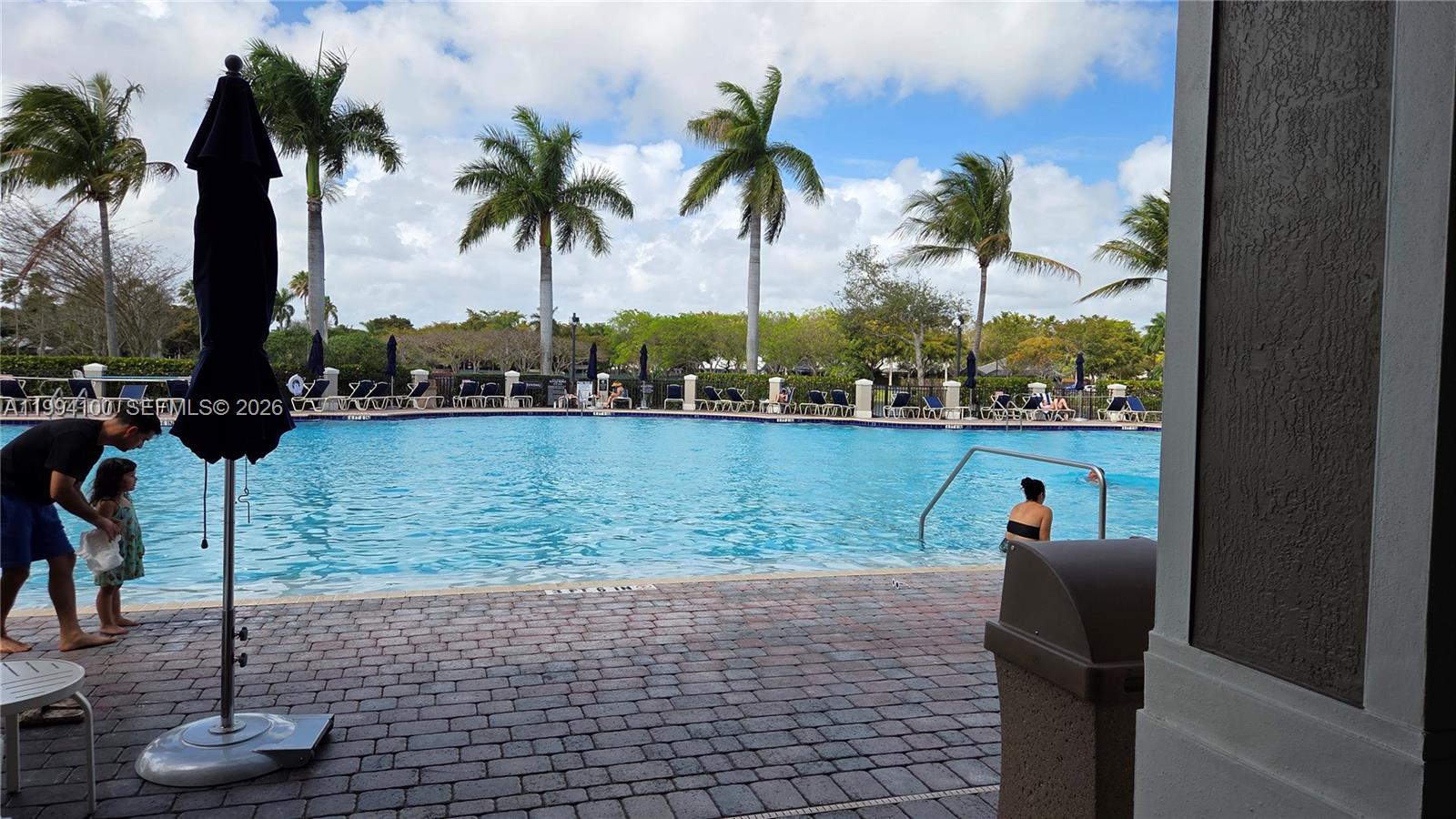 LAKES BY THE BAY EVE REPL - Residential