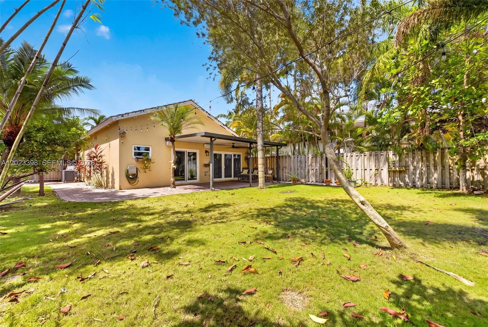 OAK CREEK - Residential
