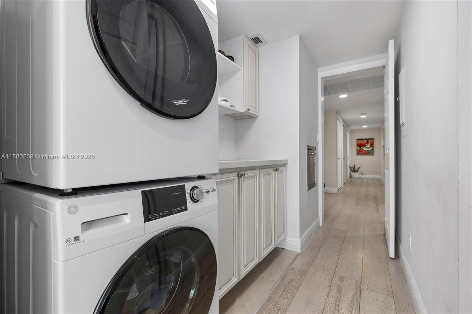 FIFTY SIX-SIXTY COLLINS A - Residential