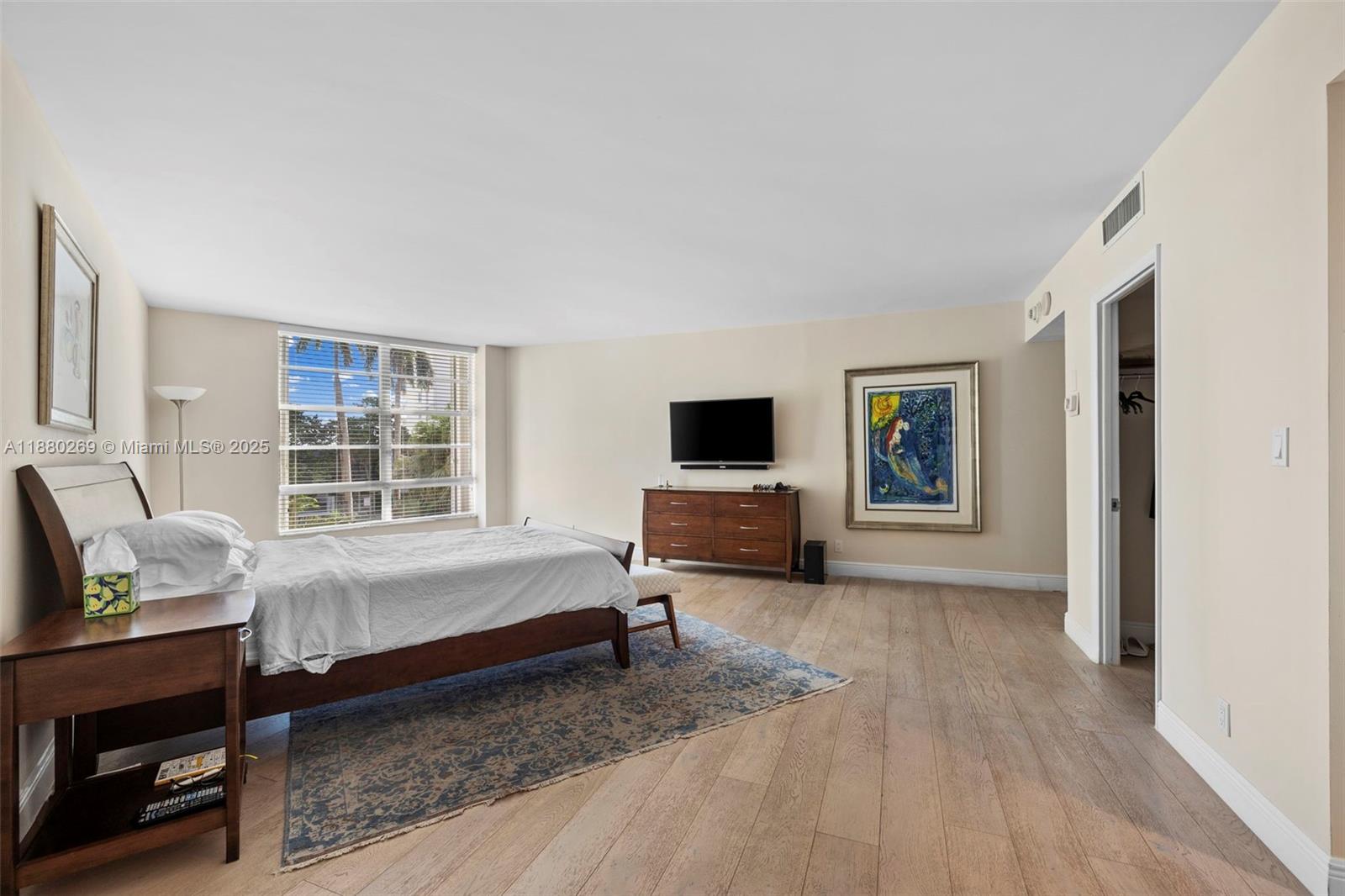 FIFTY SIX-SIXTY COLLINS A - Residential