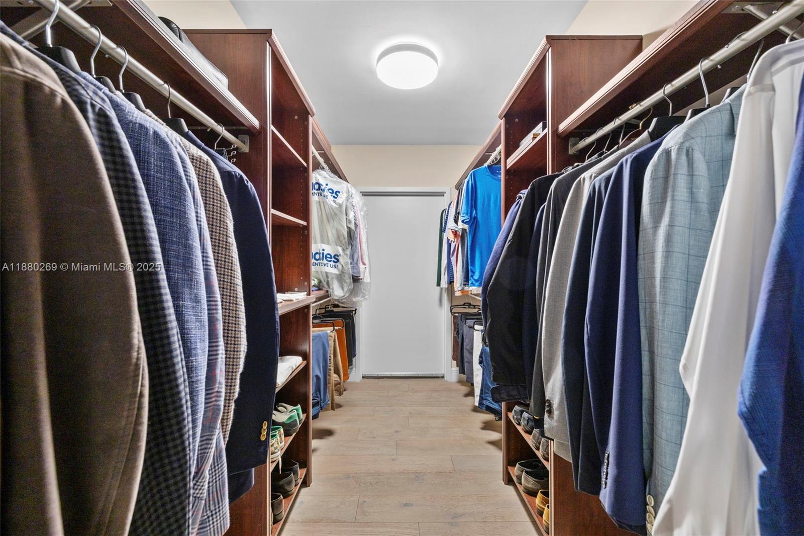 FIFTY SIX-SIXTY COLLINS A - Residential