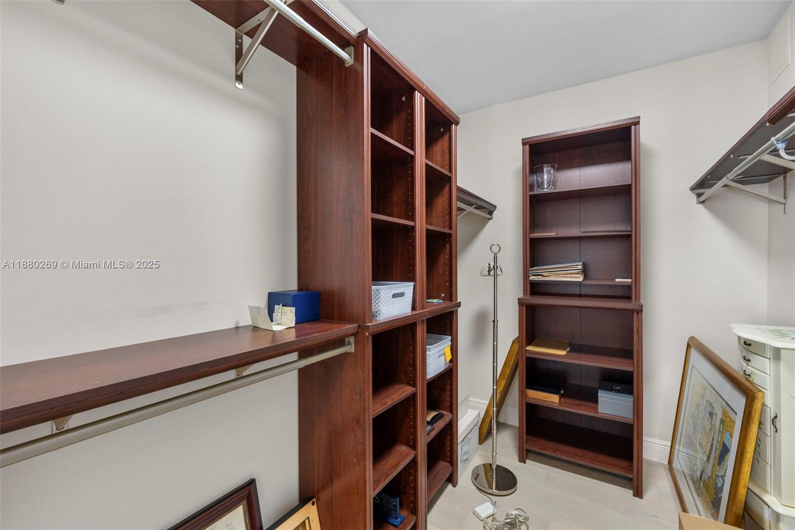 FIFTY SIX-SIXTY COLLINS A - Residential