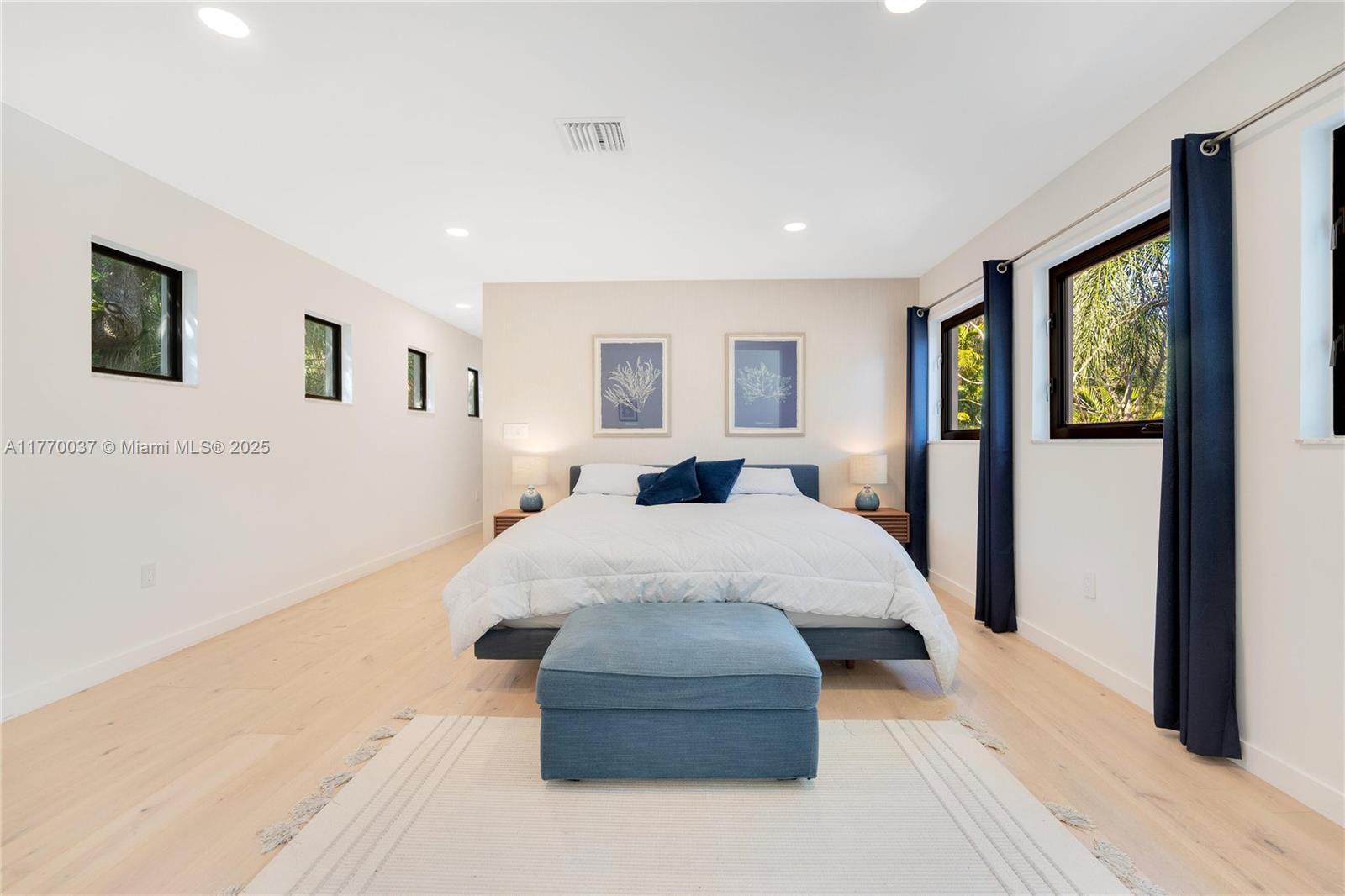 OCEAN VIEW - Residential