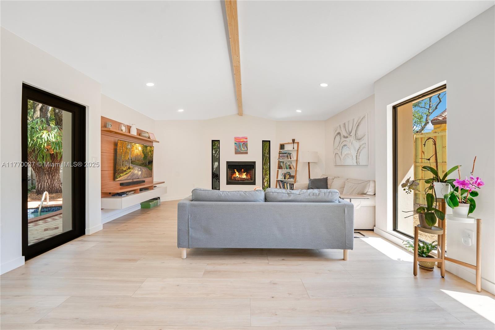 OCEAN VIEW - Residential