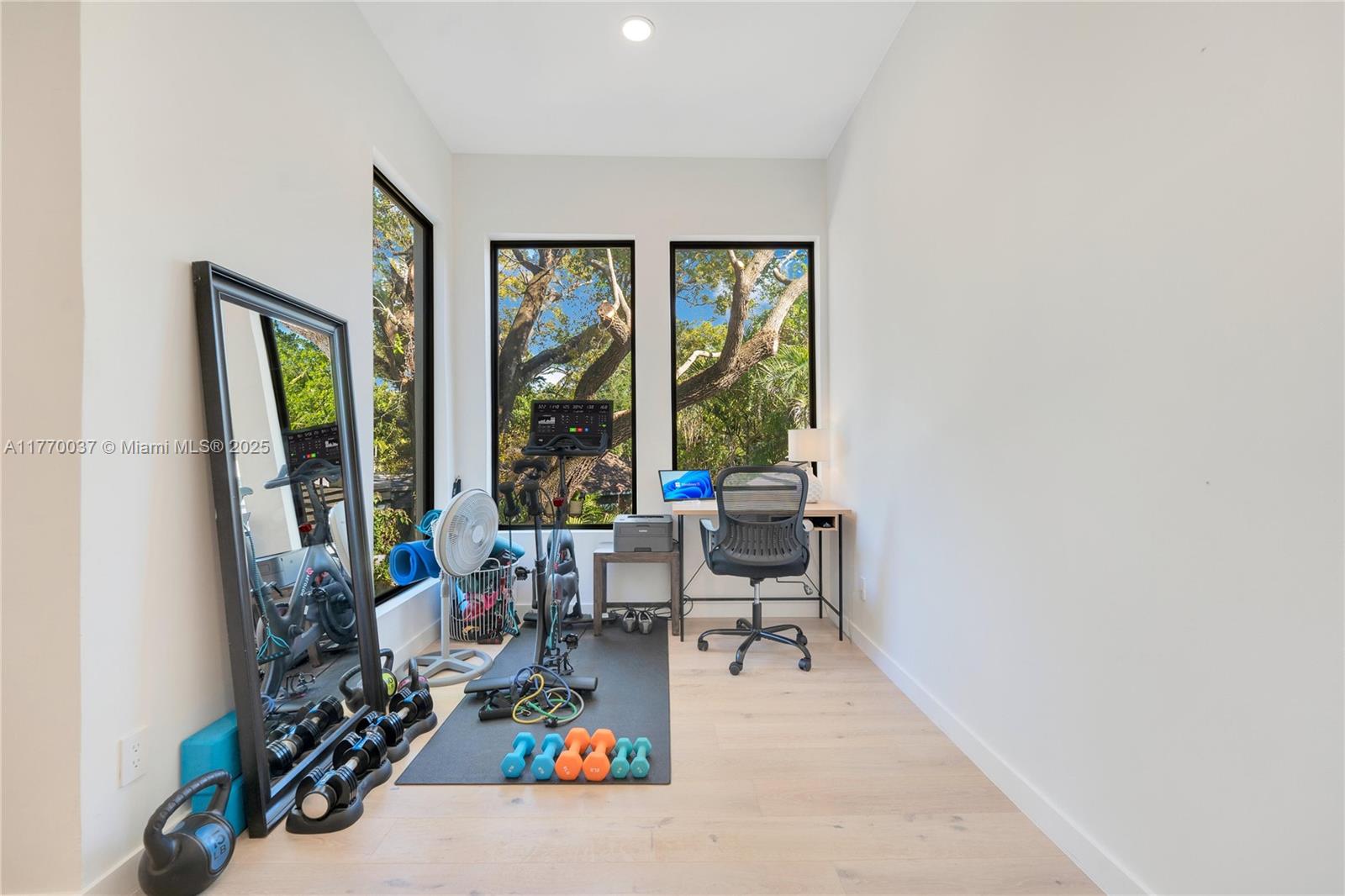 OCEAN VIEW - Residential