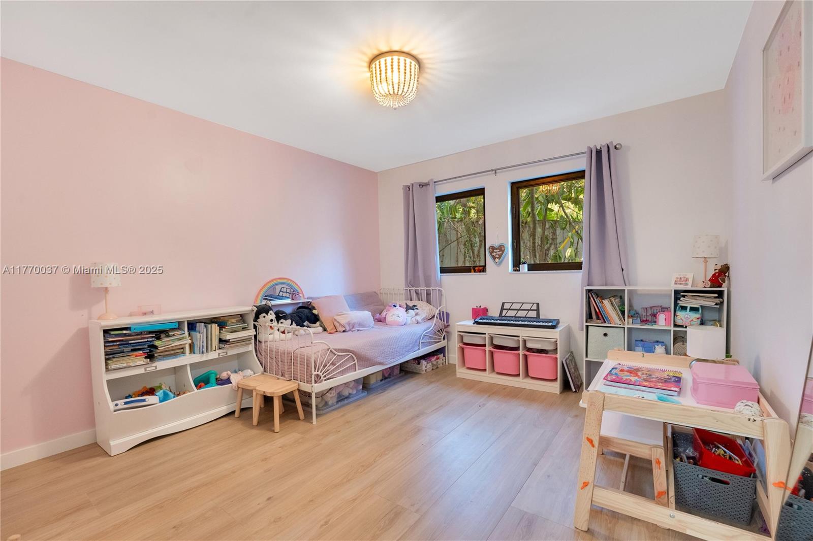 OCEAN VIEW - Residential