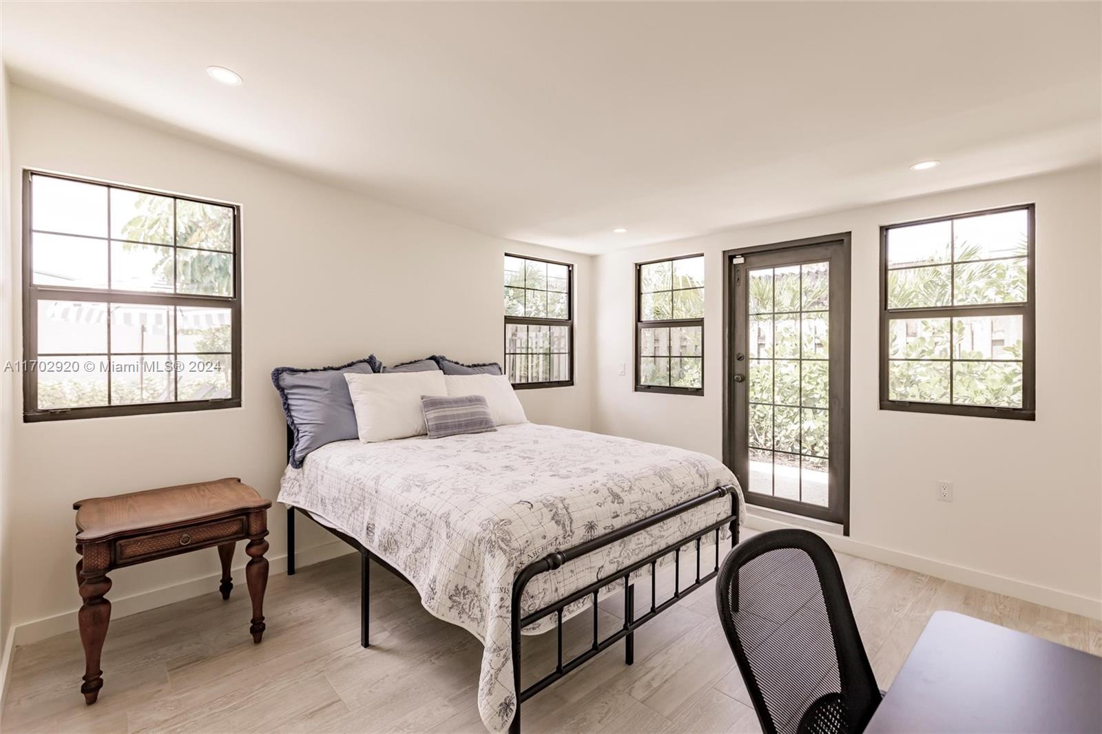 BELAIR WPB - Residential