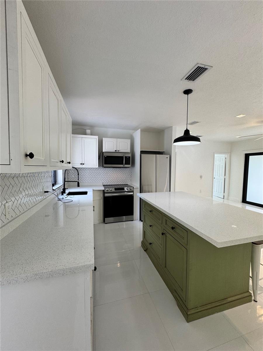 45 NW 117th St 0
