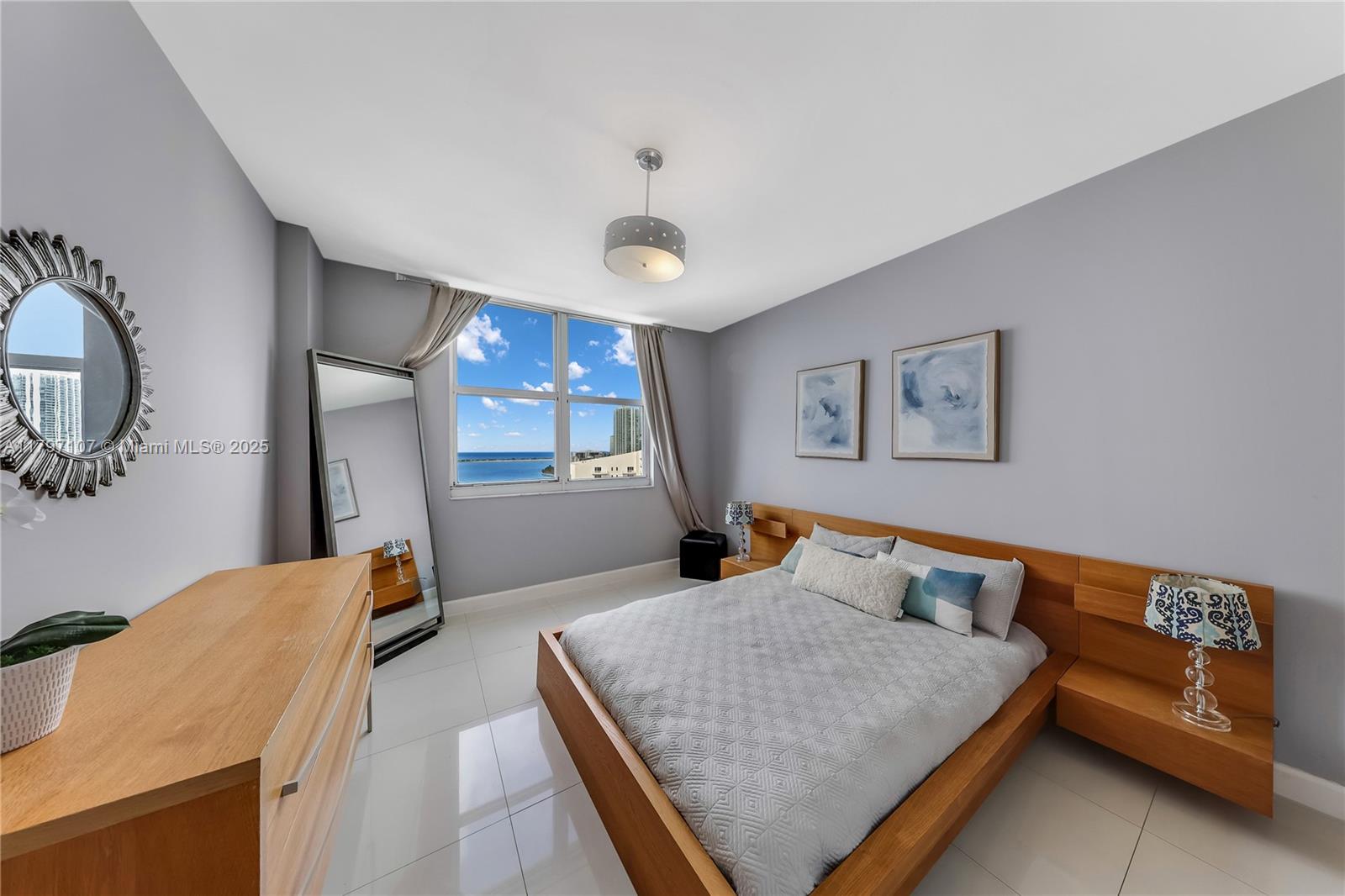 770 Claughton Island Dr PH-26