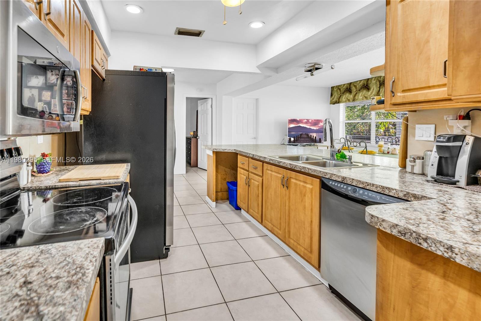 WESTWOOD COMMUNITY 5 - Residential