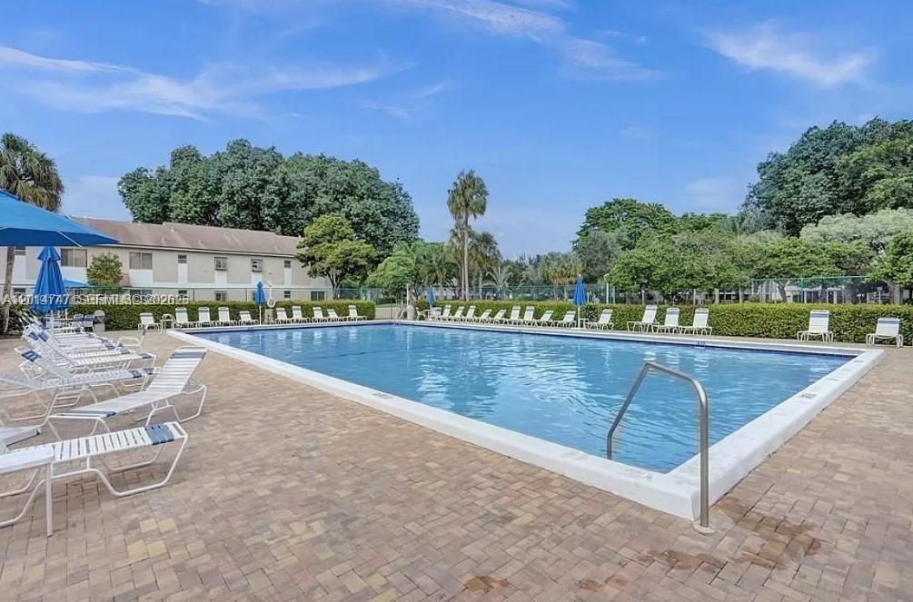 GARDENS NORTH ELEVEN COND - Residential Lease
